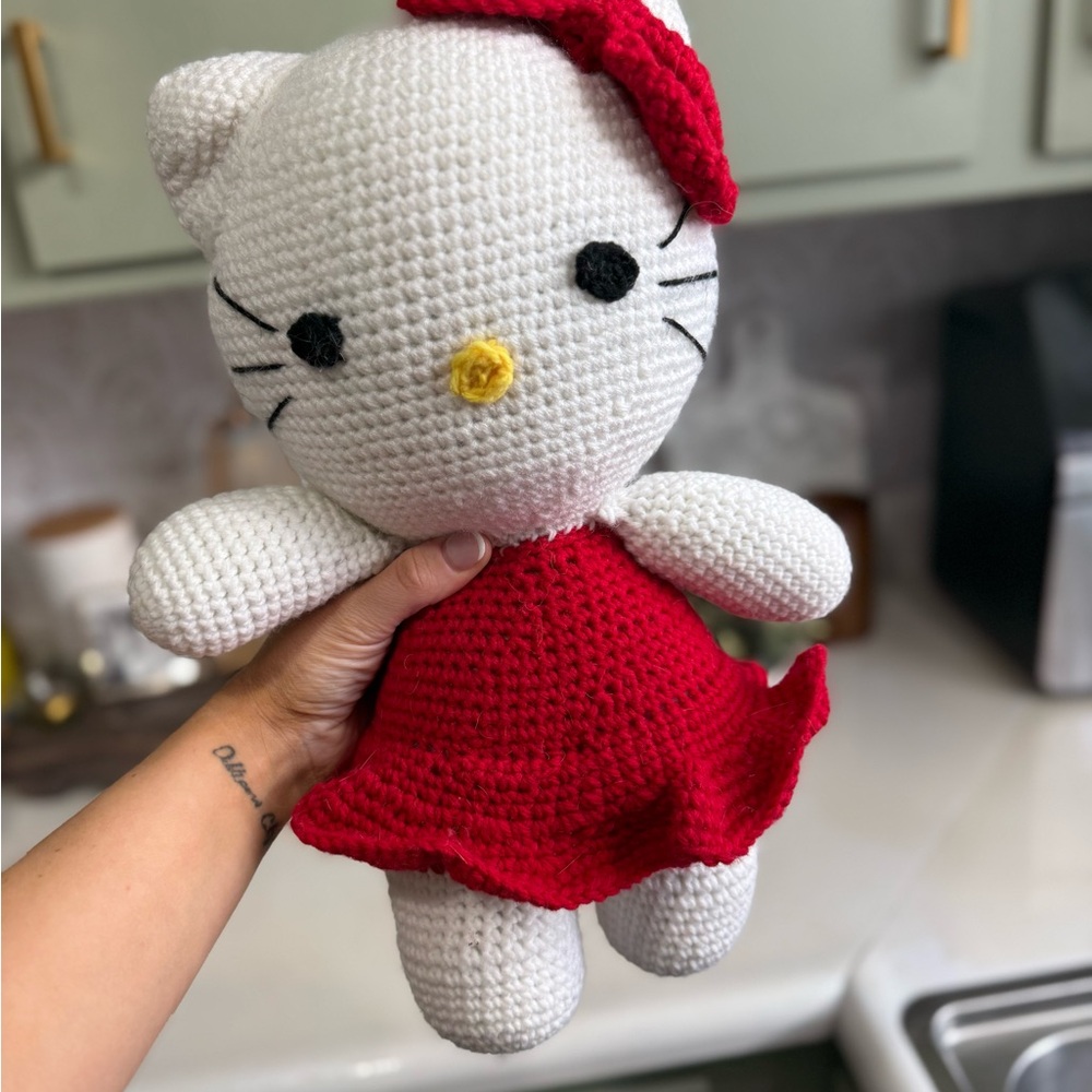Handmade Hello Kitty Crochet Plush Doll - Kids